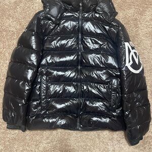 Moncler Saulix Hooded Padded Jacket